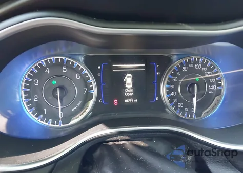 2015 Chrysler 200 Limited from USA, damaged, VIN 1C3CCCAB2FN599649